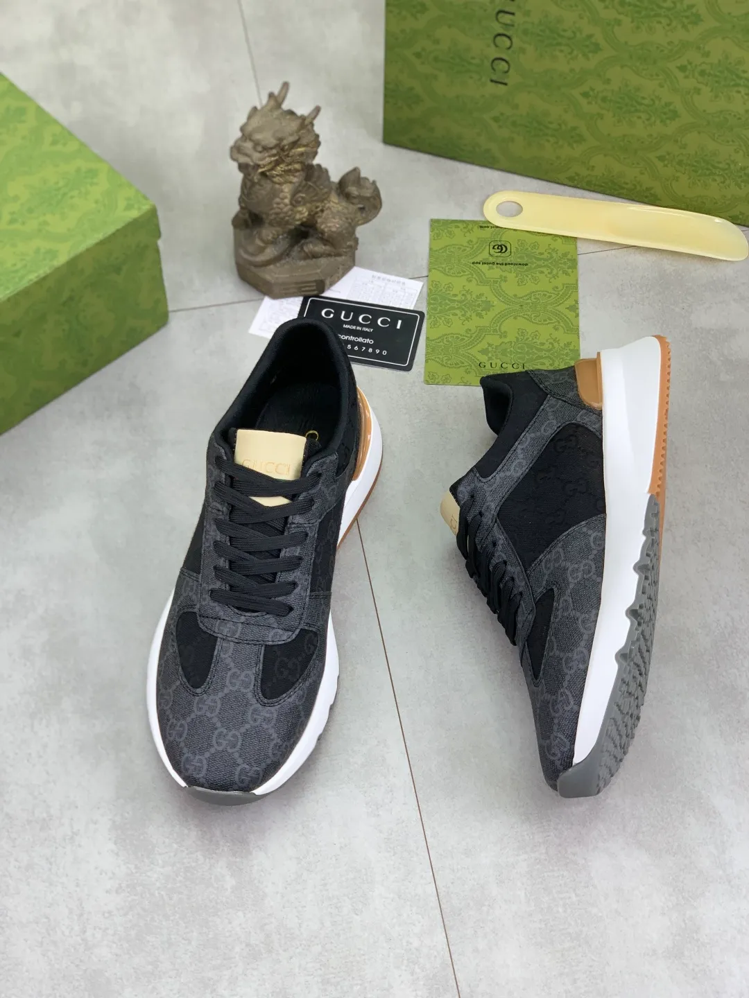 Men's shoes 💰P440💰[New model]🆘 The latest model from Gucci GUCCI official website🎁Classic casual and fashionable men's shoes👟Best model💥The version is simple and elegant, exclusive for trendy men. Unique official website latest brand elements👑Gucci original decoration, fashionable and generous, original soft calfskin fabric➕Comfortable soft first-layer pigskin lining ✅The official website specifies the wear-resistant casual outsole, the classic model is taken in real life🎬Color: 3️⃣colors available😍Number: 38-44